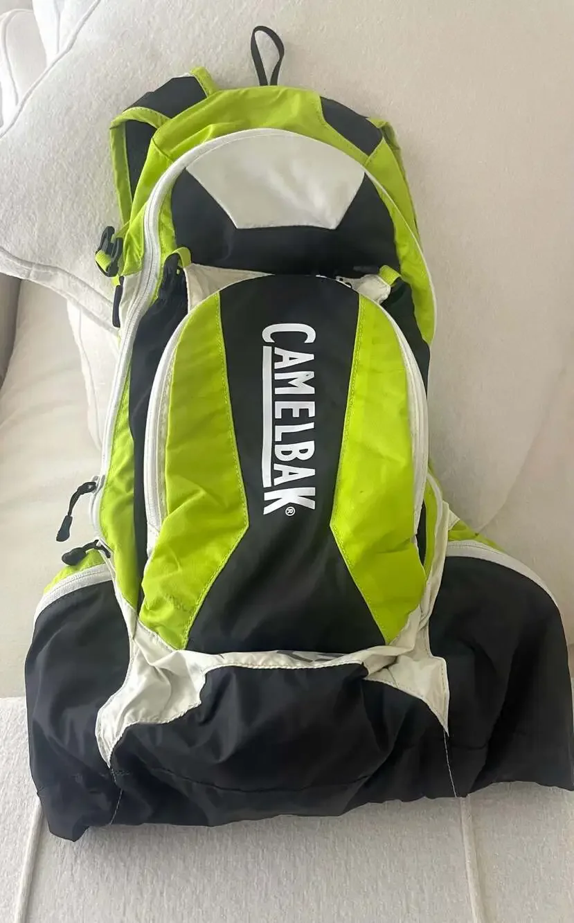 CamelBak Volt 13 LR Hydration Pack Lime Green Charcoal Backpack
